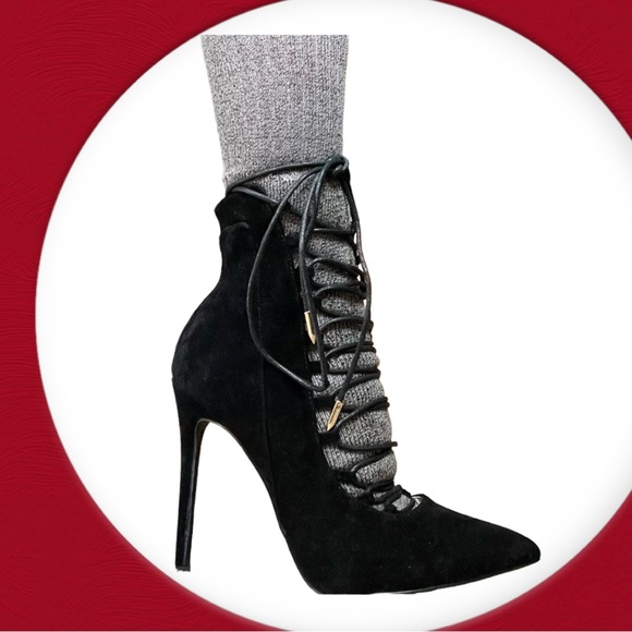 Hight he’ll Shoes with laces - Picture 2 of 4